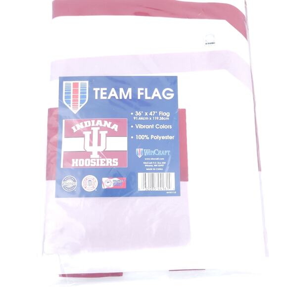 NEW WinCraft IU Indiana University Hoosiers Team Flag 36'x47' Red and White - Picture 2 of 2